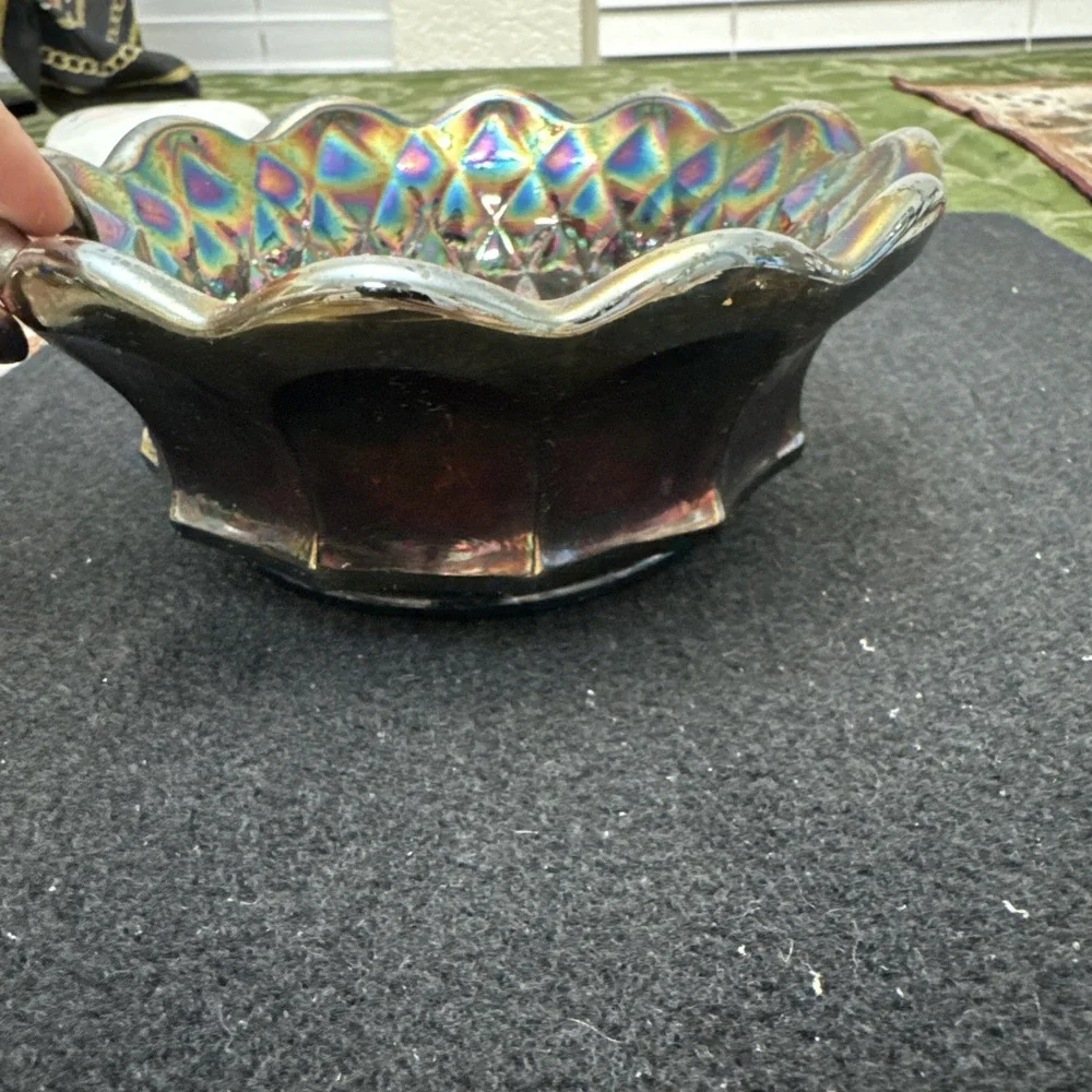 Vintage FENTON CARNIVAL GLASS IRIDESCENT AMETHYST Grape Leaf Candy/Nut Bowl 6